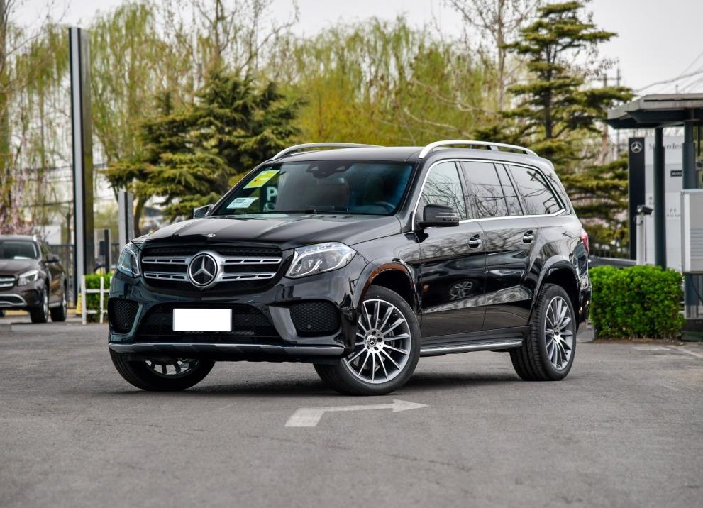唯一能对抗揽胜的奔驰suv,平行进口降30万,霸气度完胜q7和x5