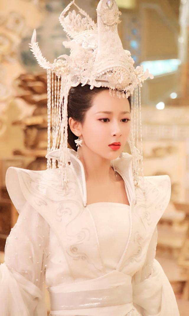 盘点杨紫锦觅的15套造型落霞锦最为惊艳纱衣造型仙气飘飘