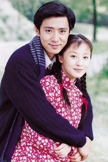 徐露|饰演者|情深深雨蒙蒙_新浪新闻