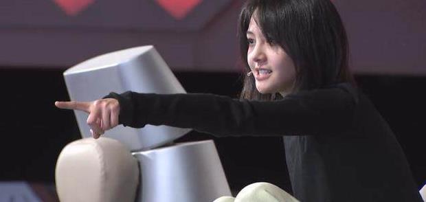 看了想扔手机的片段:郑爽读秒,王俊凯被抹黑,最服还是这位女性