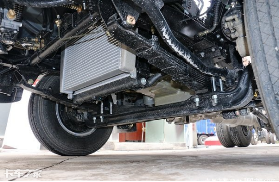 老司机带你认识一下卡车前悬架技术