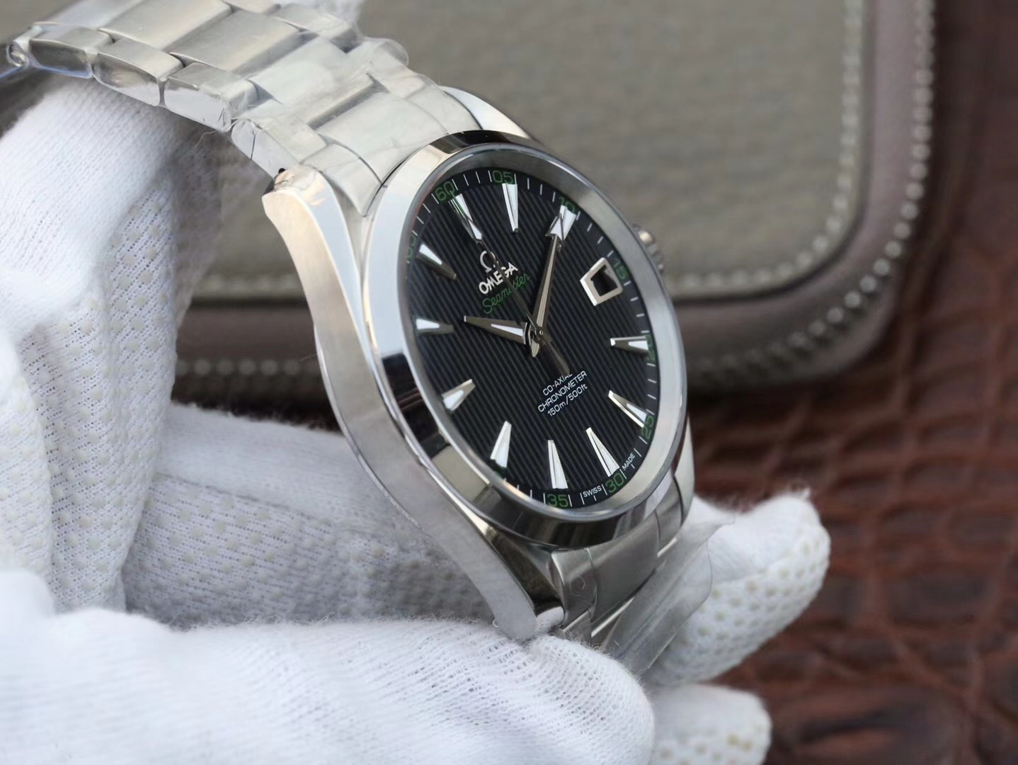 欧米茄海马系列手表复刻,致敬经典,欧米茄海马系列手表复刻款式-世界