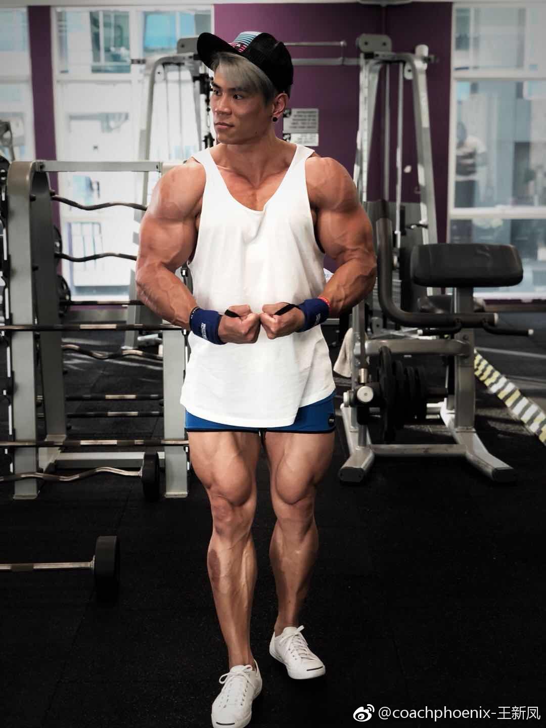 马来西亚ifbb职业华裔运动员张国华八月即将出战肌肉伏特加大赛