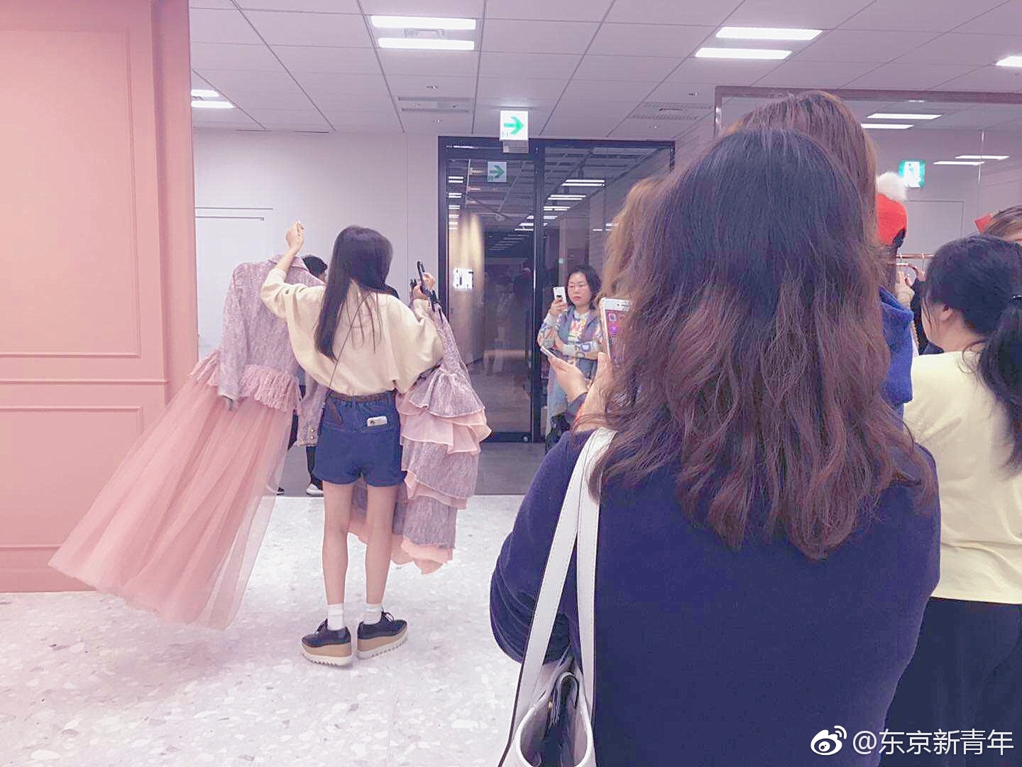 Eimy Istoire 是16年7月出道的女士服装品牌 Eimy Istoire 是16年7月出道的女士服装品牌