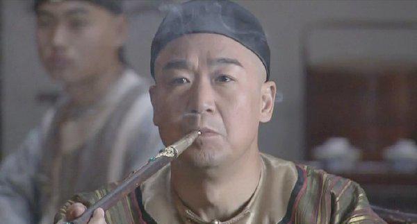 历史上的纪晓岚究竟是什么样的? 无女不欢以肉为饭, 与和珅忘年交