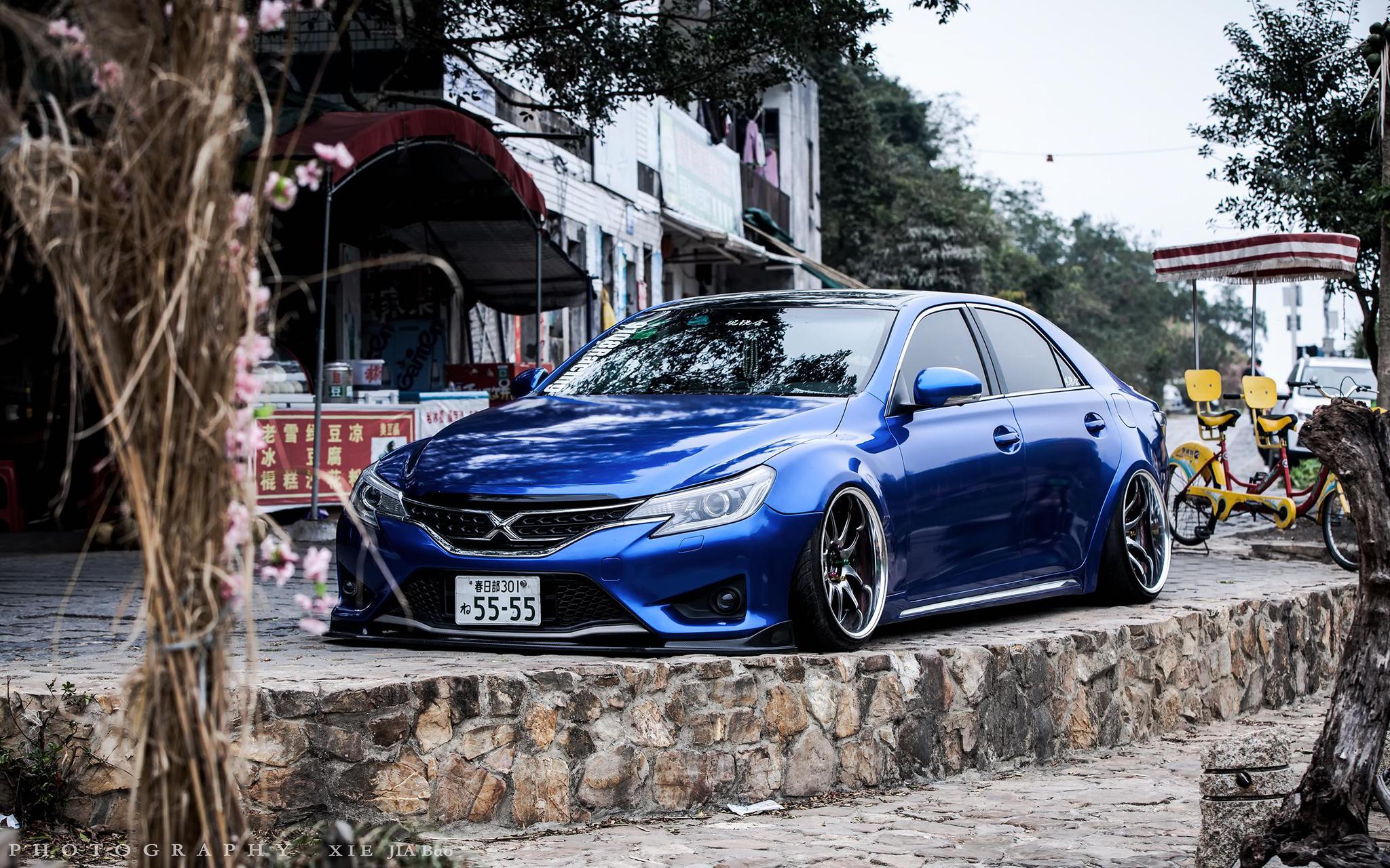 雷克萨斯gs300改装低趴姿态这绝对是内外兼修的顶级作品