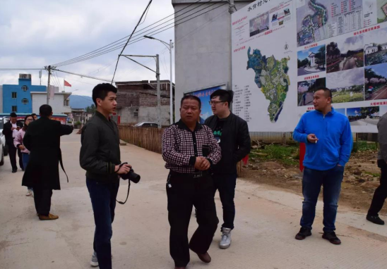 正文  和平县副书记叶志亮,福田区驻和工作组组长,和平县委常委叶汉辉