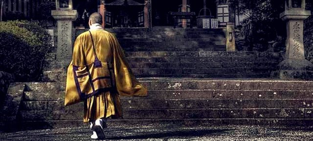 武松为包道乙暗算痛失左臂,后班师时武松拒绝回汴京,在六和寺出家,被