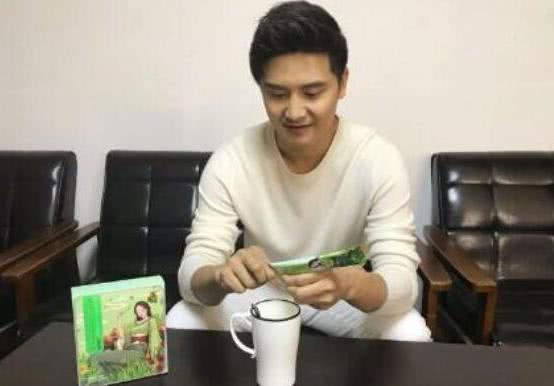 赵丽颖资产曝光,任职6家大公司股东,网友:颖宝