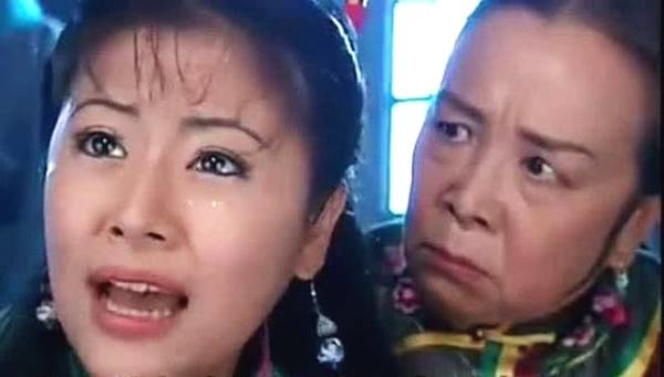 还珠格格花絮:容嬷嬷拿针扎紫薇?李明启老师解释扎的是自己的手