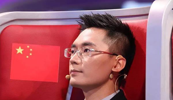 《最强大脑》鲍橒揭节目组真相引叨叨魏开撕, 王峰无辜躺枪!