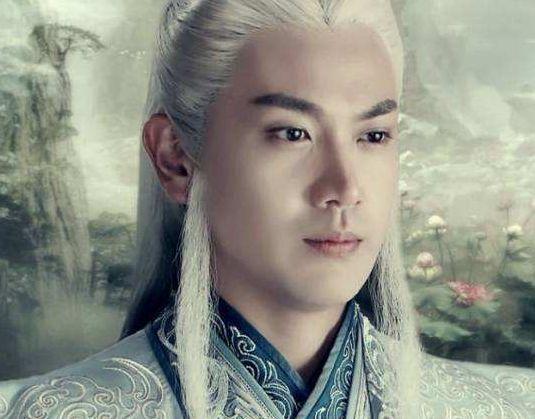 自古古装出美男,平时帅气的男明星们穿上古装真是帅