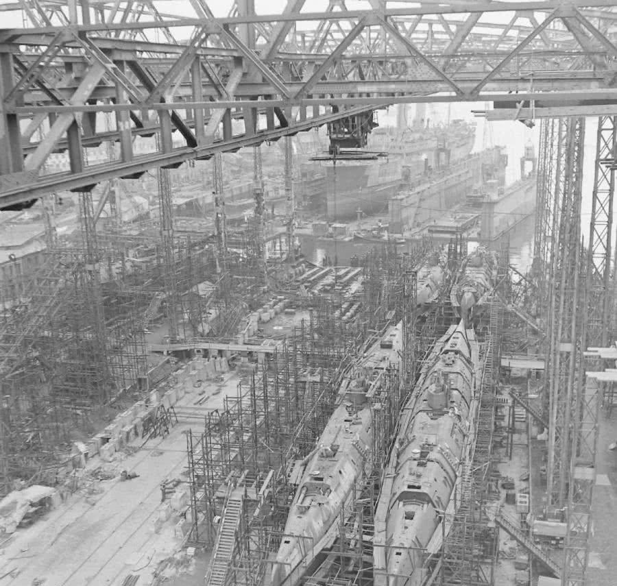 二战结束后盟军占领德国著名造船厂 船台上的一幕令人吃惊