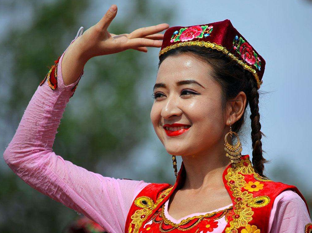 河南也有个维吾尔族村,村民有1000多人,姓刘,祖先元朝自来西域