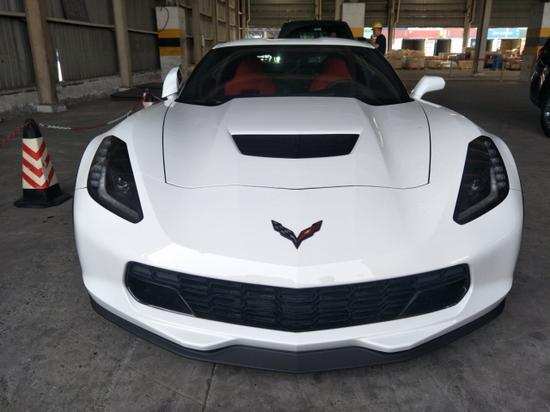 克尔维特美式经典肌肉跑车评测