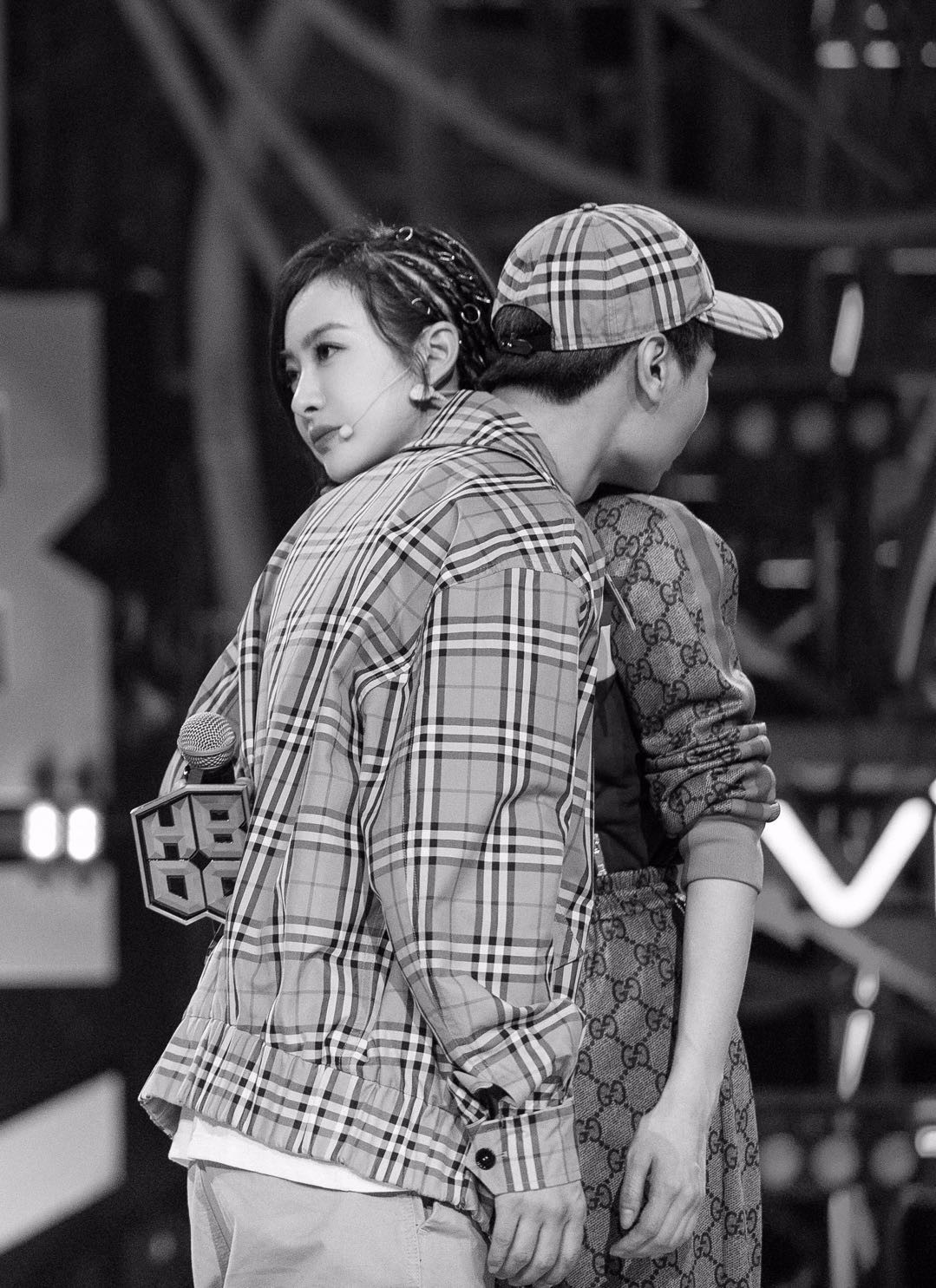 宋茜《热血》hip-hop双人舞高燃上线 气场全开carry全场