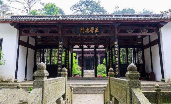 中国公认的古代四大书院,白鹿洞书院居榜首,你去游玩过吗?