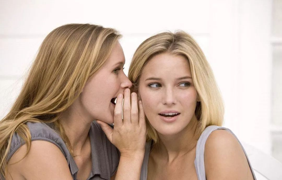 心理测试:哪个女人在说谎话,测在爱情里ta对你说了什么谎言|善意的