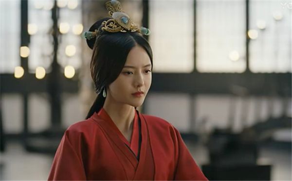 曹丕为何赐死甄宓看一下曹睿如何对待郭女王原因很简单