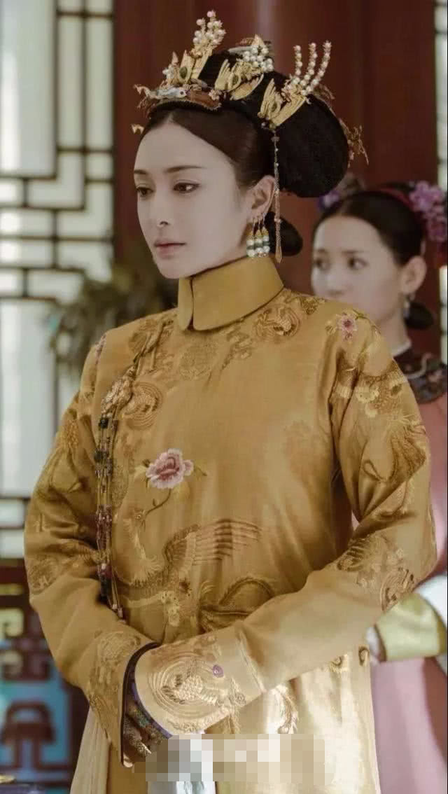 大部分清宫剧都不展现清朝人真正的发型 就魏璎珞的电话头做到了|于正|电话头|发型_新浪新闻