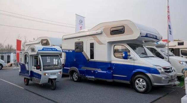 诺优最潮三轮小房车亮相北京，网友纷纷喊话来一辆穷游世界去!