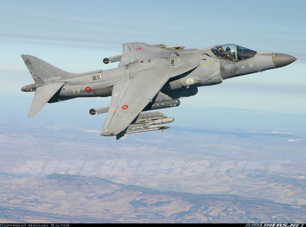 英国鹞/海鹞垂直起落战斗机,马岛战争中一战成名,但还是退役了