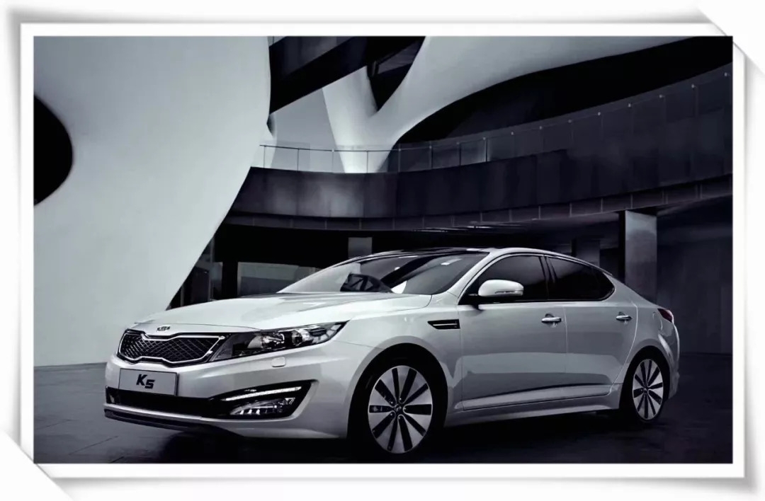 索八属于什么档次的车 现代索八2013款多少钱