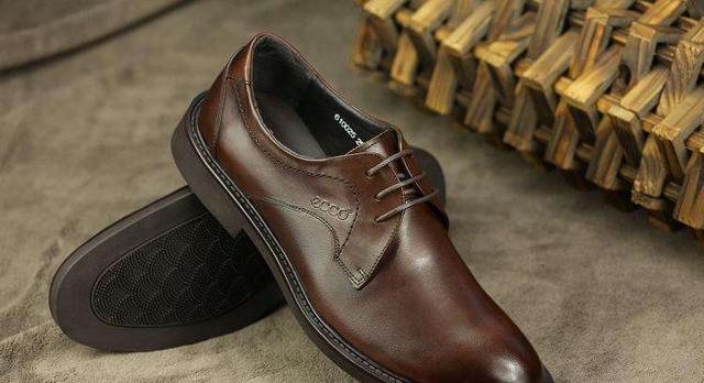 臭皮鞋脏屏幕手机屏上手指印,这些困扰你的问题,都交给我解决吧