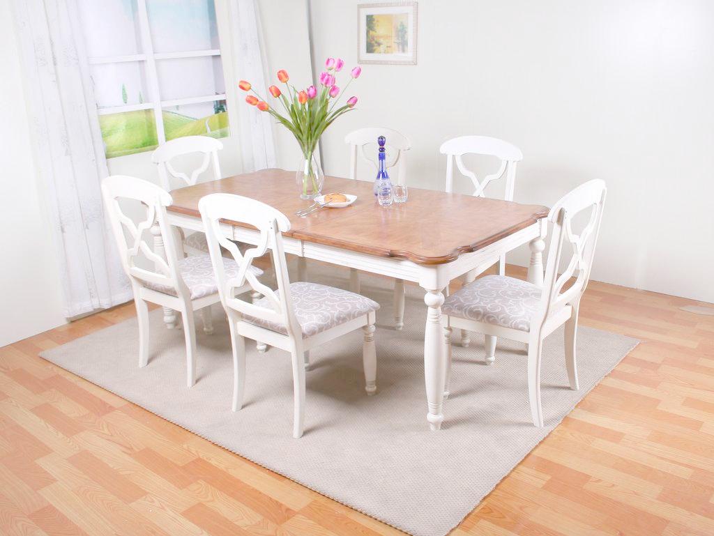 吃饭买方桌子还是圆桌子好?听内行人一分析,懊悔我家才知道!