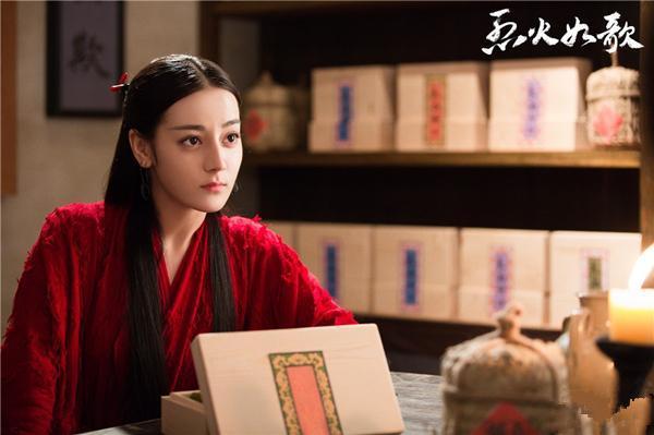 杨幂邓伦吴磊热巴各两部剧入围微博电视剧大赏