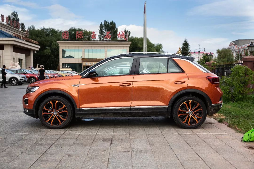 开起来挺高级——90后小伙试驾一汽大众 t-roc 探歌