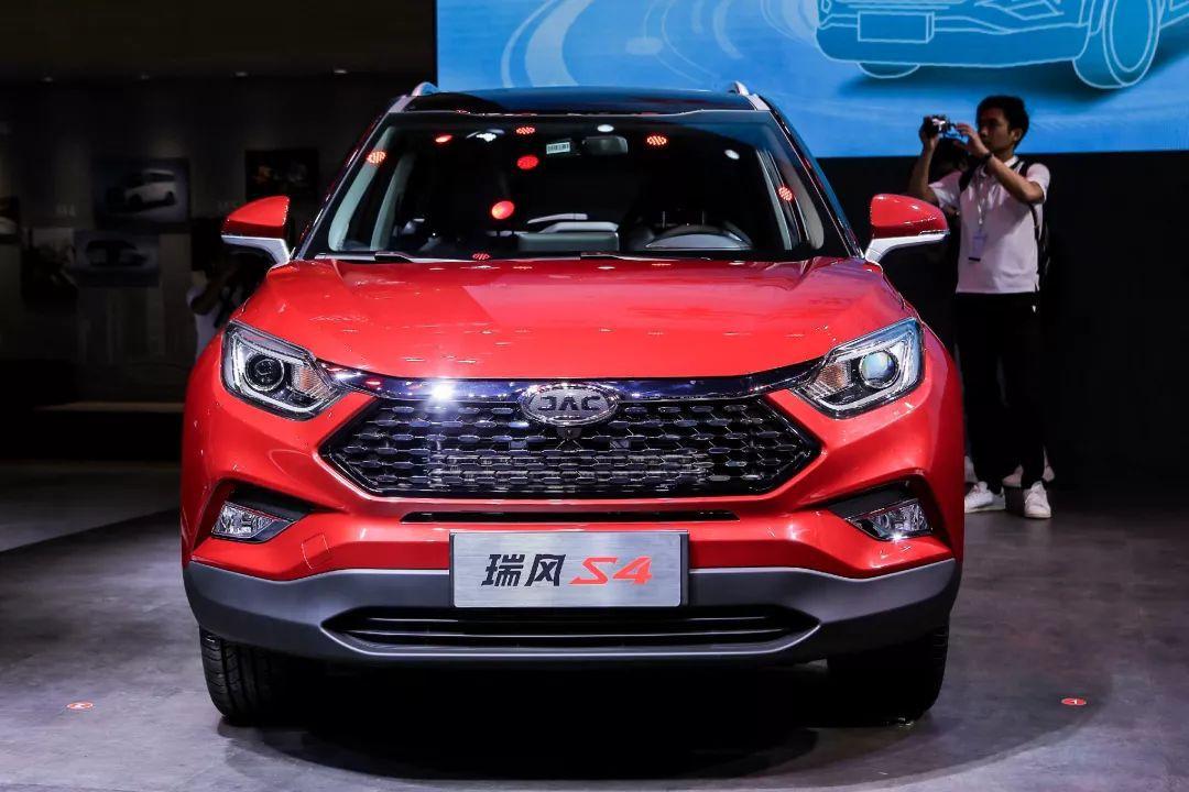 江淮瑞风s4发布, 6.78万起, 与大众共线生产