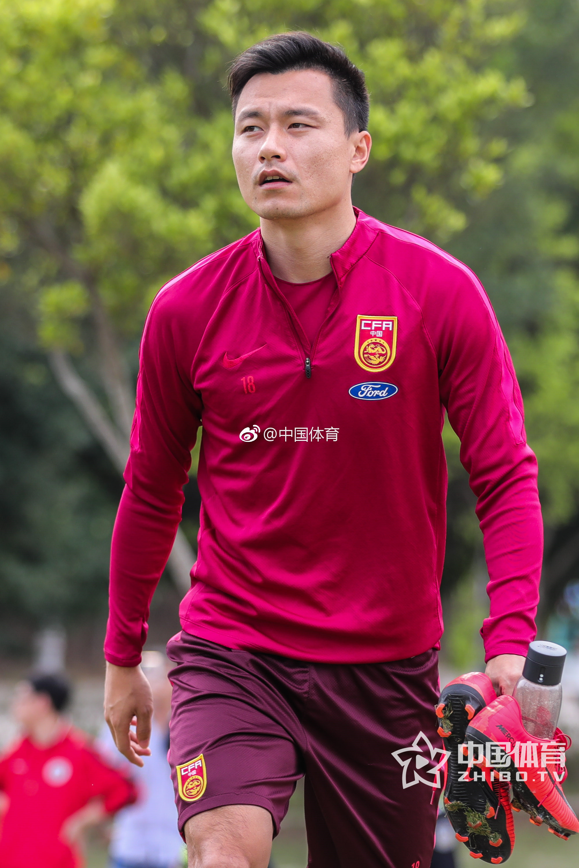 国足战巴林,郜林将达百场成就.明天凌晨0点30分