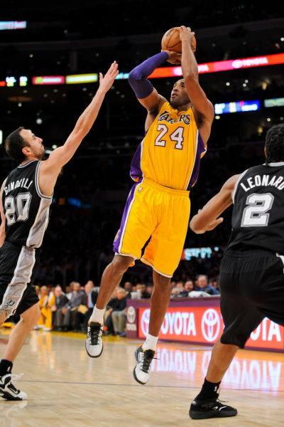 科比的后仰詹皇的后仰乔丹的后仰差距怎么就这么大