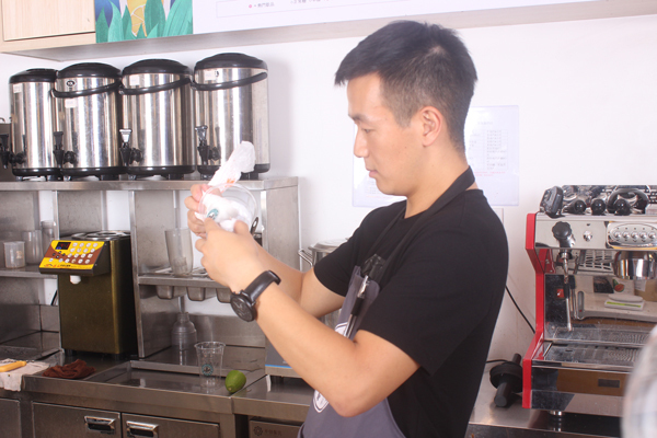 做奶茶类创业项目 海岸茶度给你美好未来