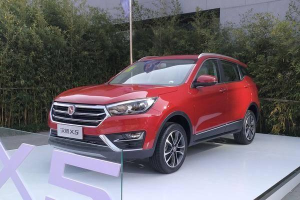 这辆车神似宝马x3,动力非常强劲,售价仅仅6万!