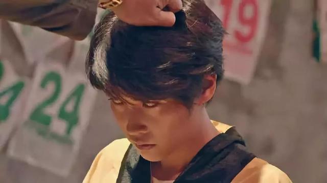 曾在《使徒行者2》中饰演冷血黑警|蒋祖曼|使徒行者2|出道_新浪新闻