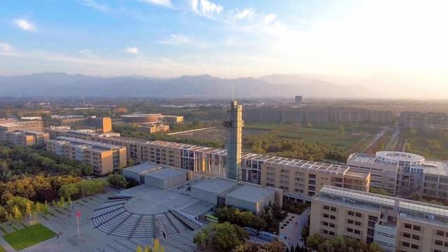 这个"城市"厉害了,一年时间内竟引进了9所国内名校!