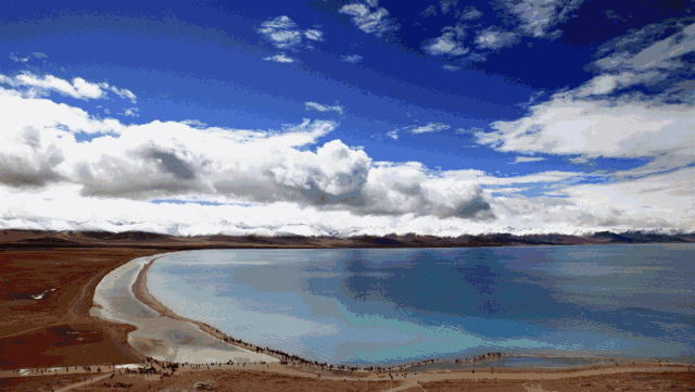 西藏往西!这座最独一无二的世外天堂,才是真正的西藏!