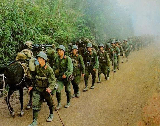 越南战争时,中国该援助越南吗?没想到200多亿美元花得这么值