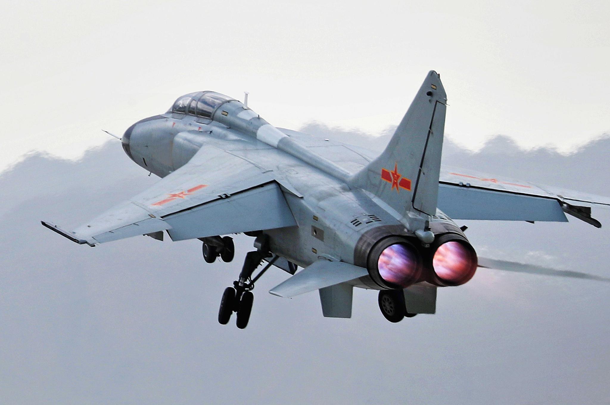 重型战机遍布中国周边 就因为他的服役解决了问题|歼16|歼20|作战