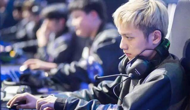 lol:前omg队员诺夏受邀去rw试训,或将复出辅助smlz