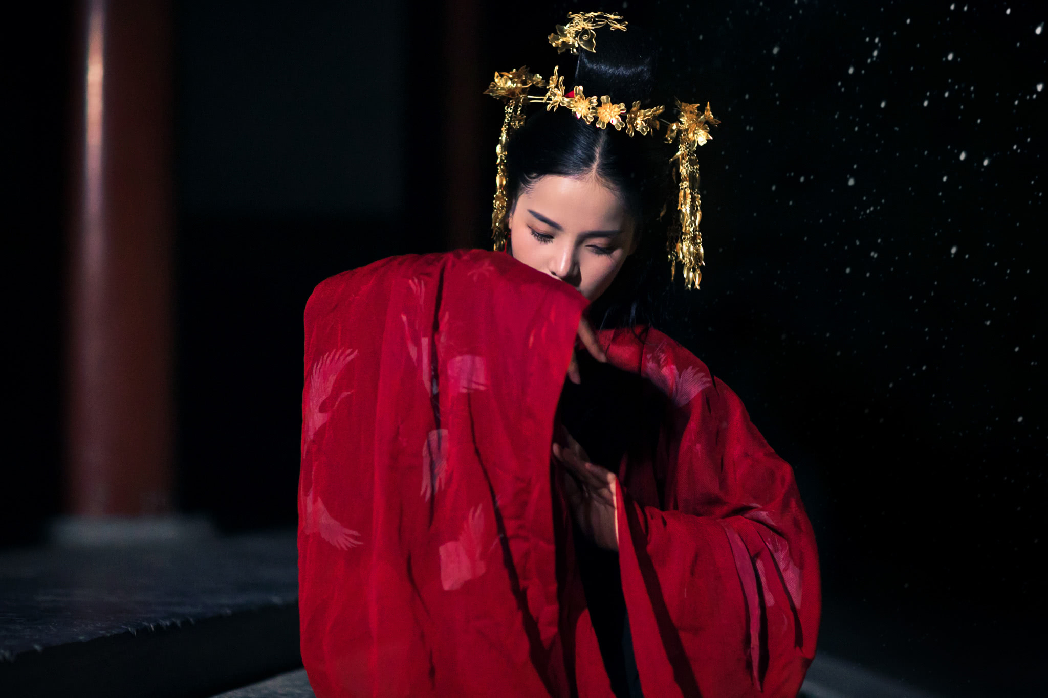 唯美古风:穿越星空时光的我,耳边还有你轻声呢喃!