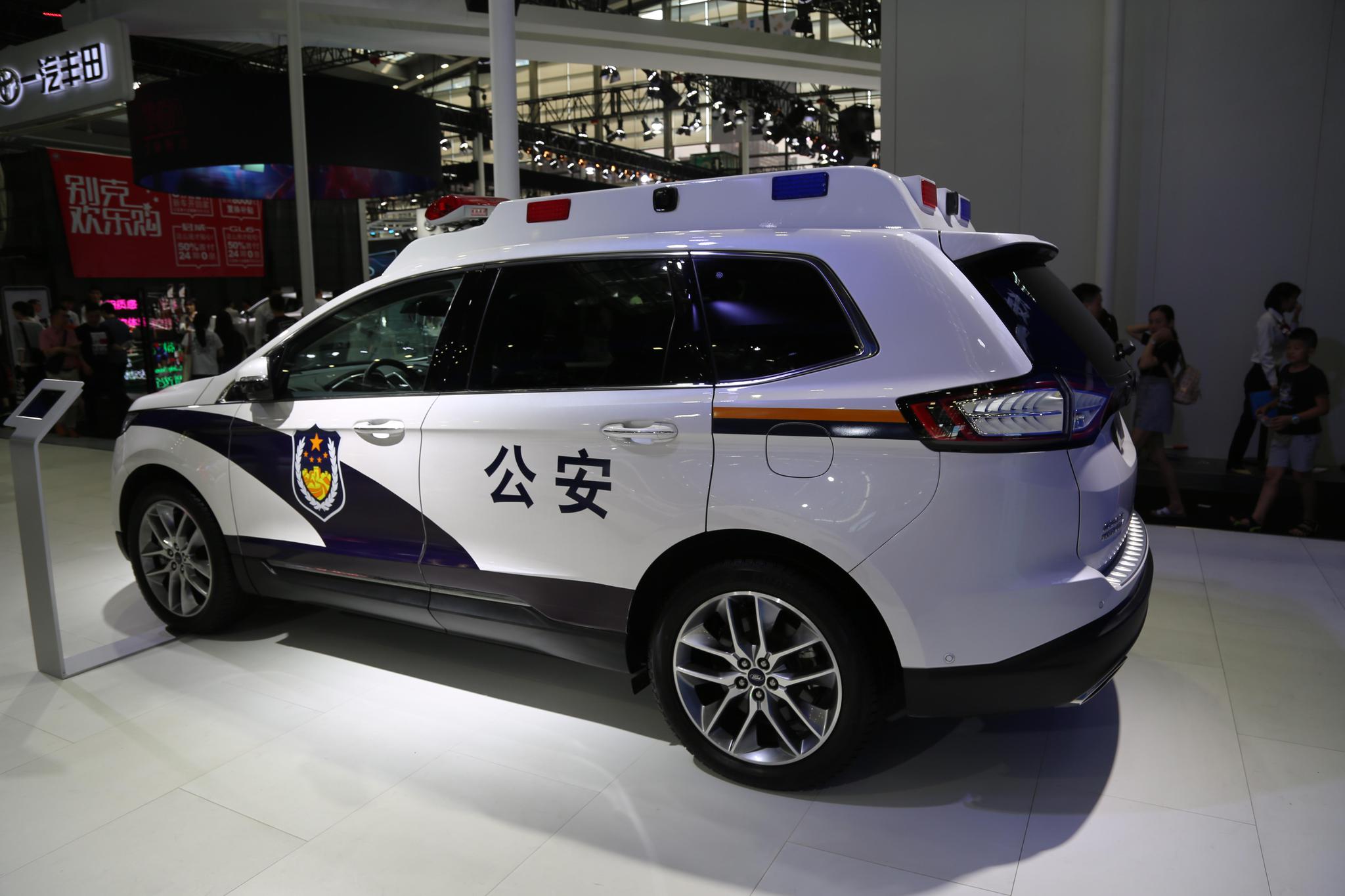 实拍福特锐界警车威武雄姿过目难忘