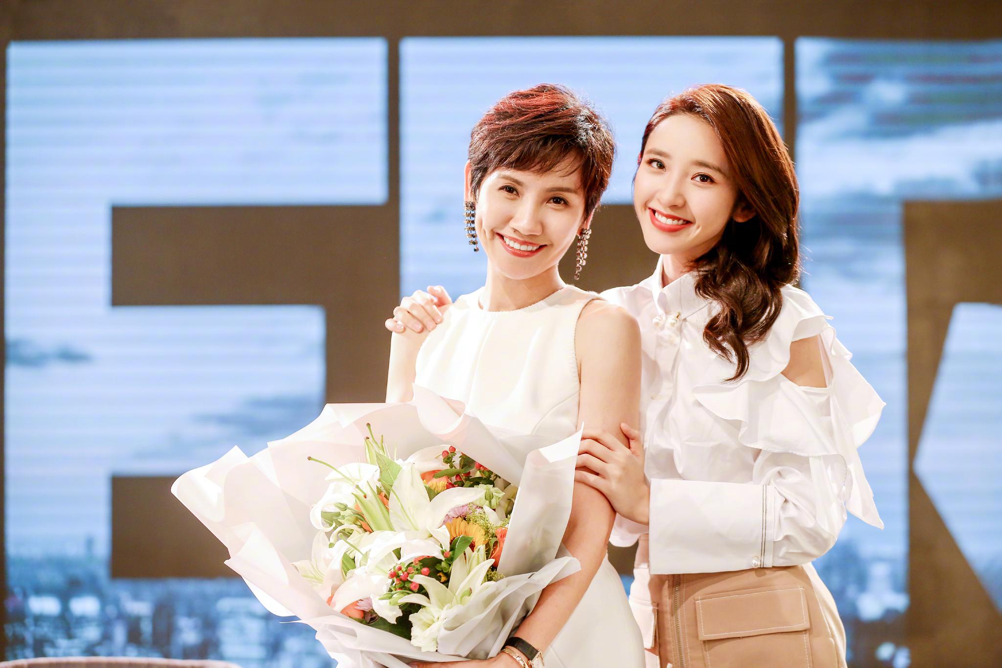 张若昀唐艺昕 唐艺昕新剧《买定离手我爱你》合作演员翟天临,当毒舌土