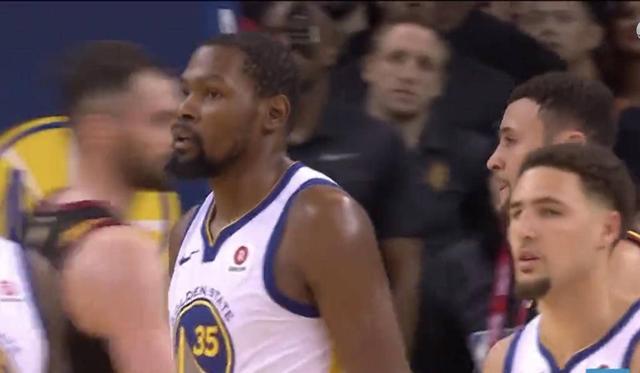 格林抱怨裁判申请到季后赛第4次技术犯规, 还