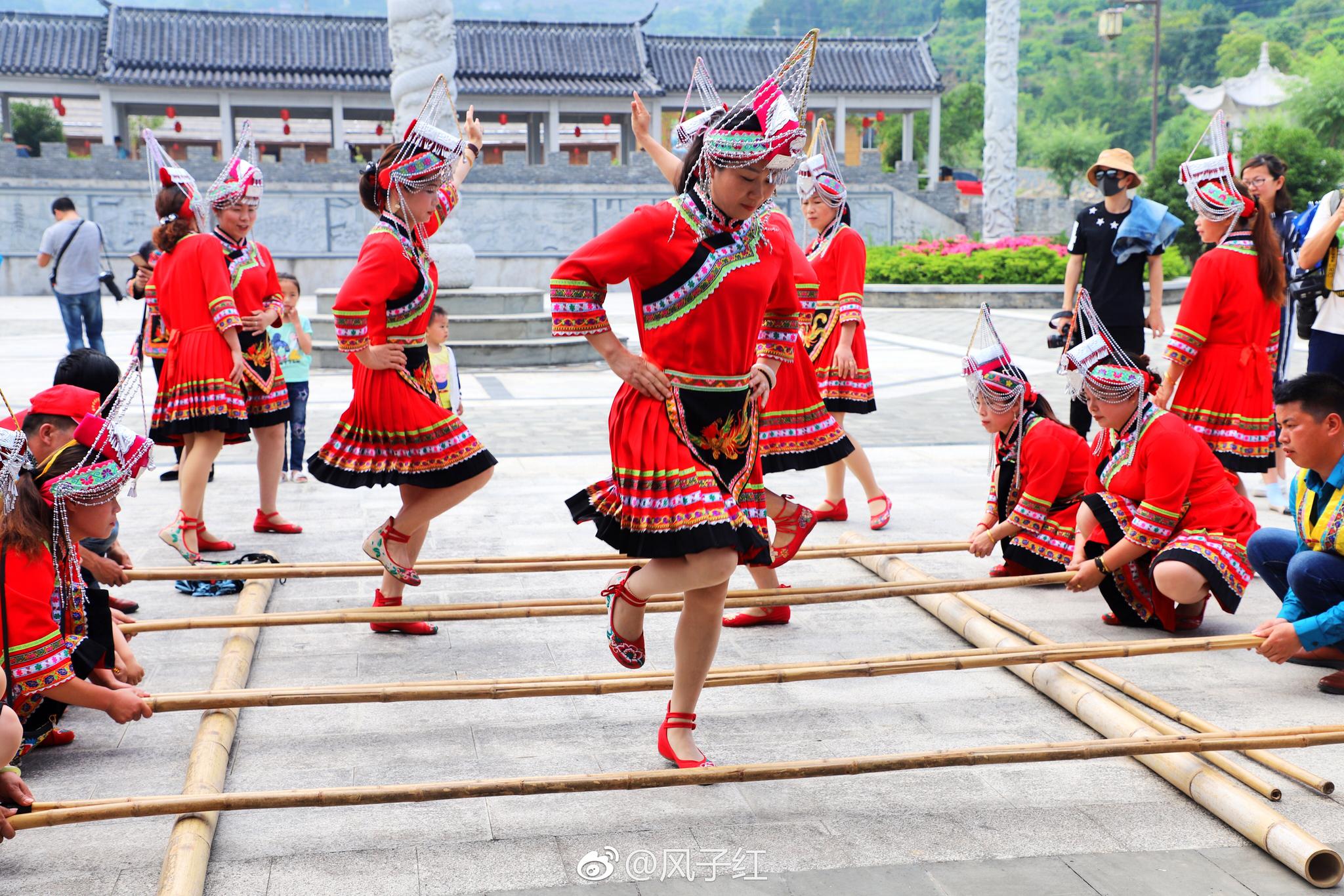 走近村子|畲族|竹竿舞|交界_新浪新闻