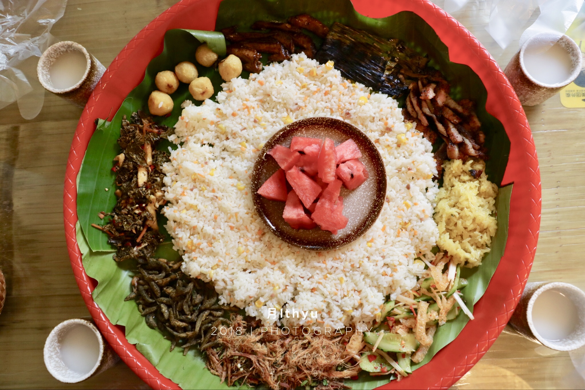 在大理的第一餐吃的是傣族手抓饭,没想到挺好吃的