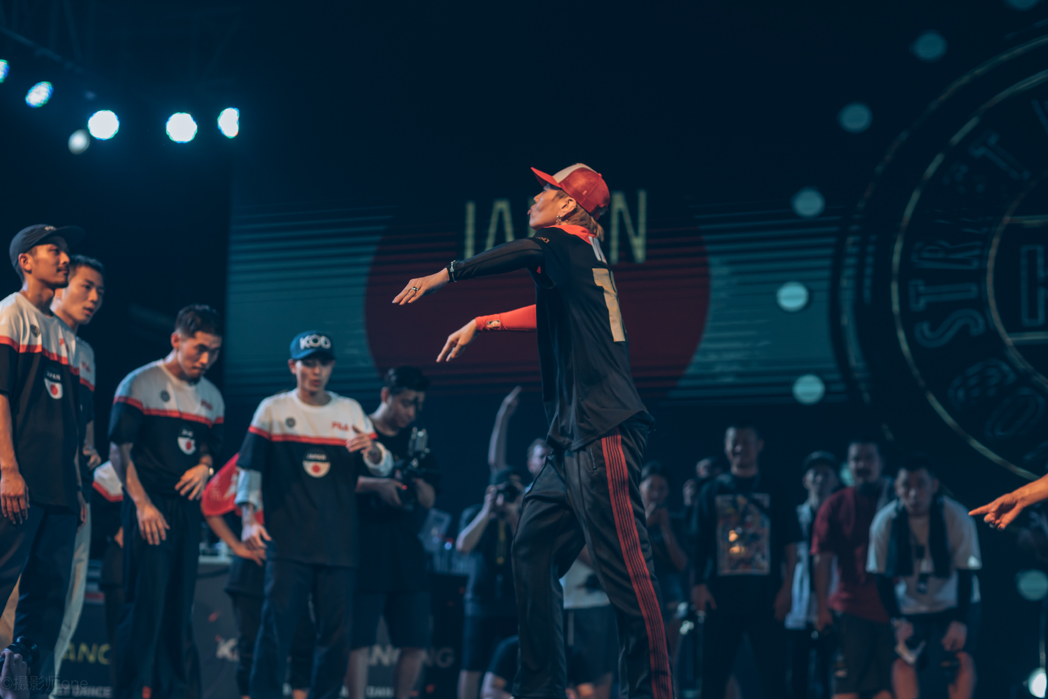 中国队对阵 日本队 ,获得胜利进入半决赛