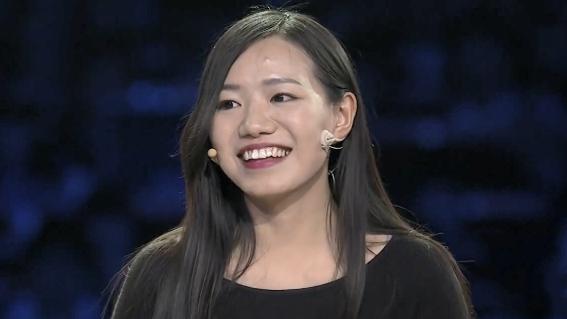 非你莫属:22岁美女获老板青睐,老板违反规则报价,美女乐开花了